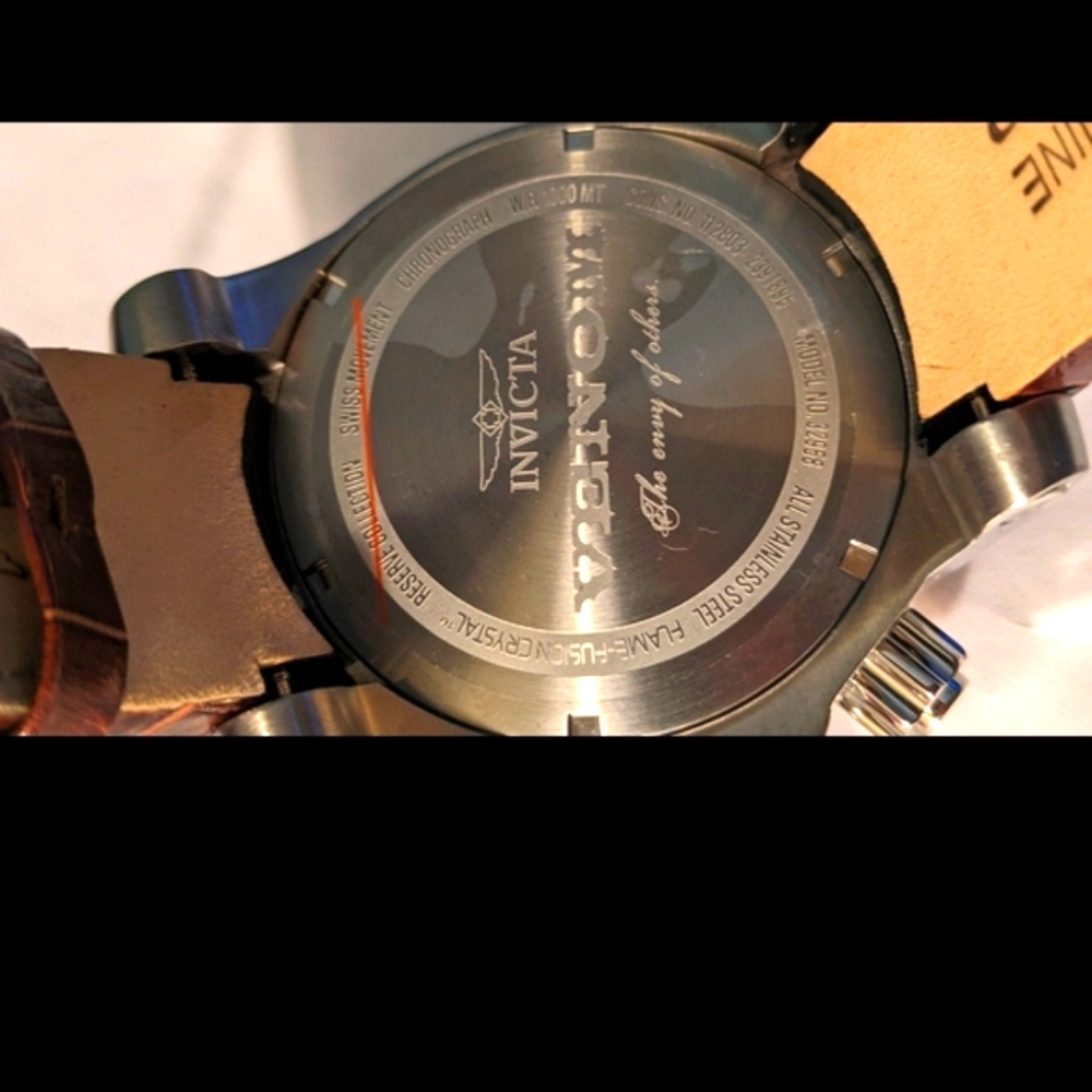 New Invicta Elegant Reserve Venom Chronograph Watch - Picture 7 of 9